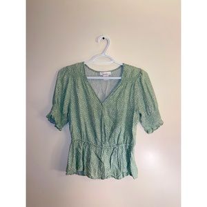 Green Polka Dot Fitted Blouse 🍀